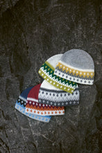 Load image into Gallery viewer, Rauma Garn Pattern Booklet 257r