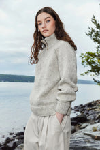 Load image into Gallery viewer, Rauma Garn Pattern Booklet 417
