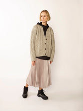 Load image into Gallery viewer, Rauma Garn Pattern Booklet 425
