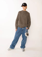 Load image into Gallery viewer, Rauma Garn Pattern Booklet 425