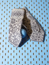 Load image into Gallery viewer, Rauma Garn Pattern Booklet MITTENS 361