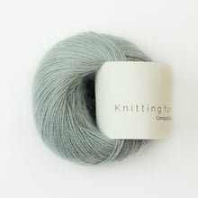 Load image into Gallery viewer, KNITTING FOR OLIVE COMPATIBLE CASHMERE