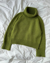 Load image into Gallery viewer, AMY SWEATER  Printed Pattern by PetiteKnit