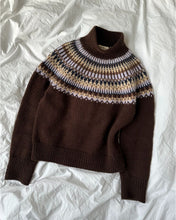 Load image into Gallery viewer, CELESTE SWEATER Printed Pattern by PetiteKnit
