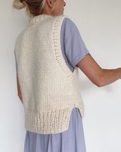 Load image into Gallery viewer, HOLIDAY SLIPOVER Printed Pattern by PetiteKnit