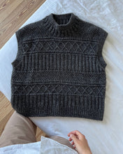 Load image into Gallery viewer, INGRID SLIPOVER Printed Pattern by PetiteKnit