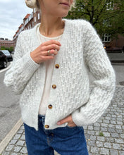 Load image into Gallery viewer, JENNY JACKET V-NECK Printed Pattern by PetiteKnit