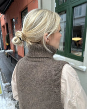 Load image into Gallery viewer, LULU SLIPOVER - CHUNKY EDITION Printed Pattern by PetiteKnit