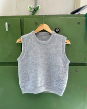 Load image into Gallery viewer, NOVICE SLIPOVER Printed Pattern by PetiteKnit
