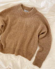 Load image into Gallery viewer, OSLO SWEATER Printed Pattern by PetiteKnit