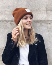 Load image into Gallery viewer, THE OSLO HAT Printed Pattern by PetiteKnit