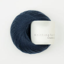 Load image into Gallery viewer, KNITTING FOR OLIVE COMPATIBLE CASHMERE