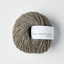 Load image into Gallery viewer, KNITTING FOR OLIVE HEAVY MERINO
