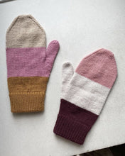 Load image into Gallery viewer, North Sea Mittens Printed Pattern by PetiteKnit