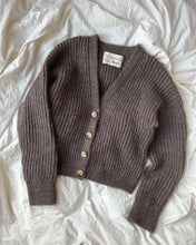 Load image into Gallery viewer, AGNETE CARDIGAN Printed Pattern by PetiteKnit