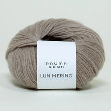 Load image into Gallery viewer, Rauma Garn LUN MERINO