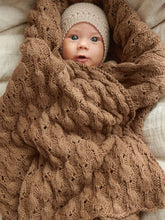Load image into Gallery viewer, Single pattern / 2413 Soft start / No. 3 Lilja Babyblanket by Sandnes Garn