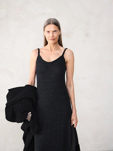 SANDNES Single Pattern / 2507 DIY / No. 2 Emerson Dress
