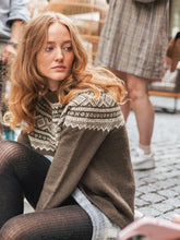 Load image into Gallery viewer, Marius Women's Sweater / Norwegian Icons Adult 2510 / No. 3 / Single Pattern by Sandnes Garn