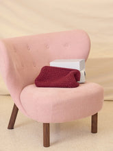 Load image into Gallery viewer, Sandnes Single Pattern / 2602 DIY / No. 1 Basket Clutch - ONLY available with yarn purchase