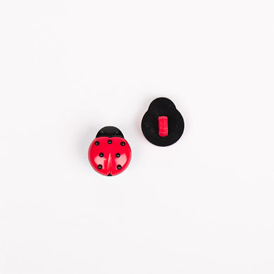 Drops Ladybug Buttons N o. 550 - 14mm