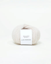 Load image into Gallery viewer, COSY LENI BLOUSE KIT by Rauma Garn