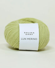 Load image into Gallery viewer, Rauma Garn LUN MERINO