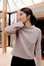 Load image into Gallery viewer, COSY LENI BLOUSE KIT by Rauma Garn