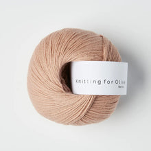 Load image into Gallery viewer, KNITTING FOR OLIVE MERINO - Clearance