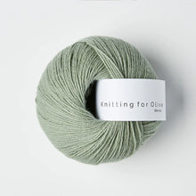 Load image into Gallery viewer, KNITTING FOR OLIVE MERINO - Clearance