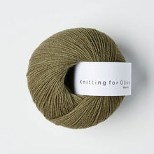 Load image into Gallery viewer, KNITTING FOR OLIVE MERINO - Clearance