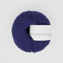Load image into Gallery viewer, KNITTING FOR OLIVE MERINO - Clearance