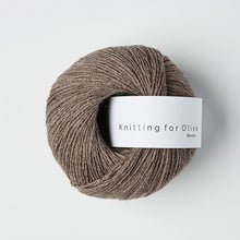 Load image into Gallery viewer, KNITTING FOR OLIVE MERINO - Clearance