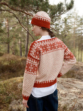 Load image into Gallery viewer, Laine Nordic Knits Magazine/Booklet