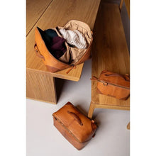 Load image into Gallery viewer, RRE:DESIGNED PROJECT 79 - BURNED TAN/WALNUT