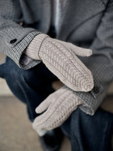 Load image into Gallery viewer, Foundations: 20 Knitted Accessories by Sari Nordlund