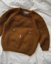 Load image into Gallery viewer, TEDDY BEAR SWEATER Pattern By PetiteKnit