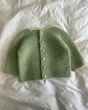 Load image into Gallery viewer, THE BEGINNER'S JACKET Pattern by Petiteknit