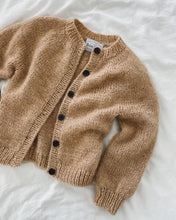 Load image into Gallery viewer, NOVICE CARDIGAN JUNIOR - CHUNKY EDITION Pattern by PetiteKnit