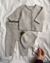 Load image into Gallery viewer, CLEO BABY SET Pattern by PetiteKnit