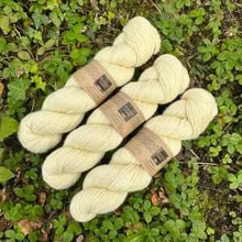 Load image into Gallery viewer, Blacker Yarns Pure Romney Guernsey