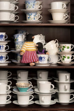 Load image into Gallery viewer, Chez Myrtil: More Seamless Friends to Knit and Love