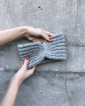 Load image into Gallery viewer, INGEBORG HEADBAND  by PetiteKnit Printed Pattern