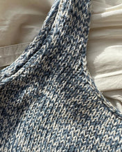 Load image into Gallery viewer, JUNE TOP Pattern by PetiteKnit