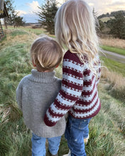 Load image into Gallery viewer, Key Sweater Junior Pattern by PetiteKnit