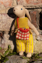 Load image into Gallery viewer, Chez Myrtil: More Seamless Friends to Knit and Love