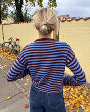 Load image into Gallery viewer, OLGA BLOUSE by PetiteKnit Printed Pattern