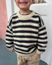 Load image into Gallery viewer, OTTO SWEATER  Printed Pattern by PetiteKnit