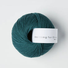 Load image into Gallery viewer, KNITTING FOR OLIVE MERINO - Clearance