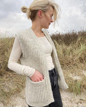 Load image into Gallery viewer, NOVEMBER VEST Pattern by PETITEKNIT